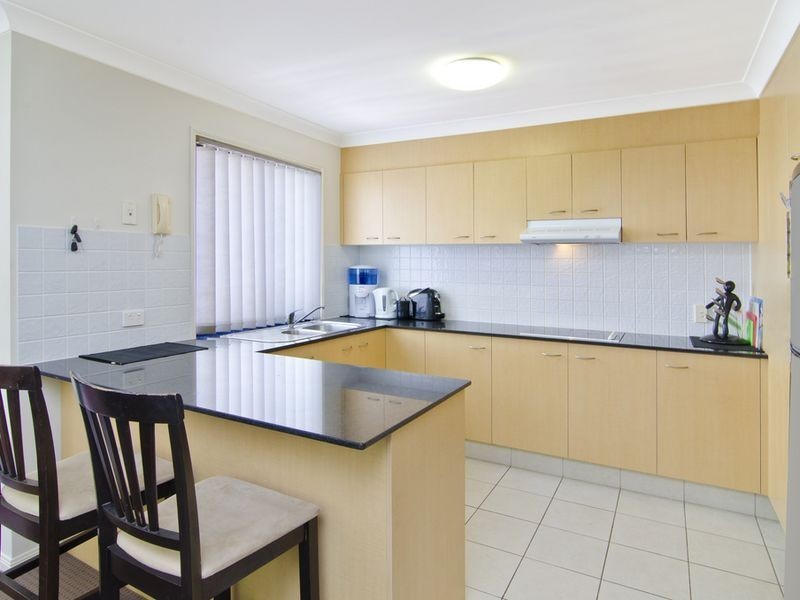 227/64 Gilston Road, Nerang QLD 4211