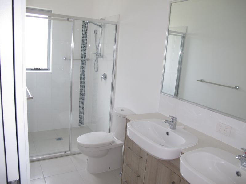 74/1 Boulton Drive, Nerang QLD 4211