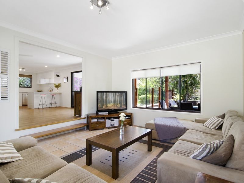 48 Freda Street, Ashmore QLD 4214