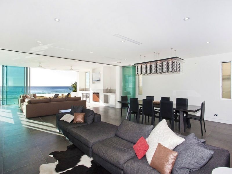 223 Hedges Avenue, Mermaid Beach QLD 4218