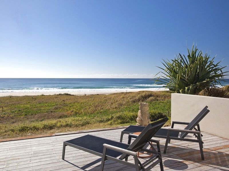223 Hedges Avenue, Mermaid Beach QLD 4218