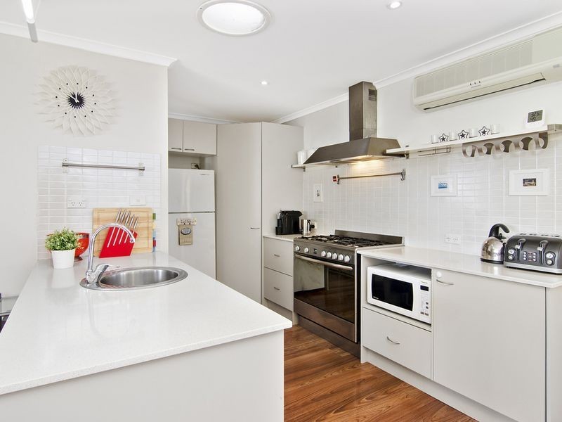 1/3 The Avenue, Nerang QLD 4211