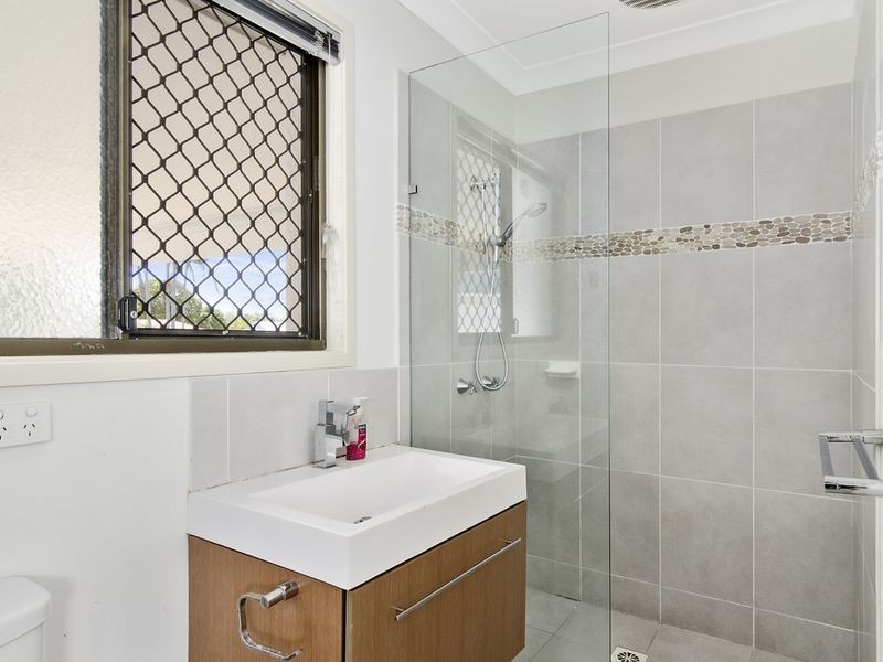 1/3 The Avenue, Nerang QLD 4211