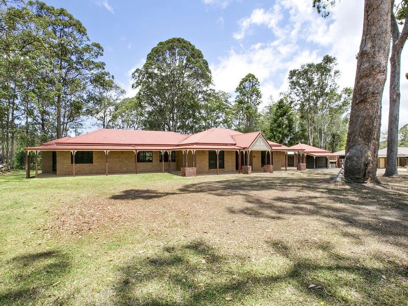 33 Teasdale Drive, Nerang QLD 4211