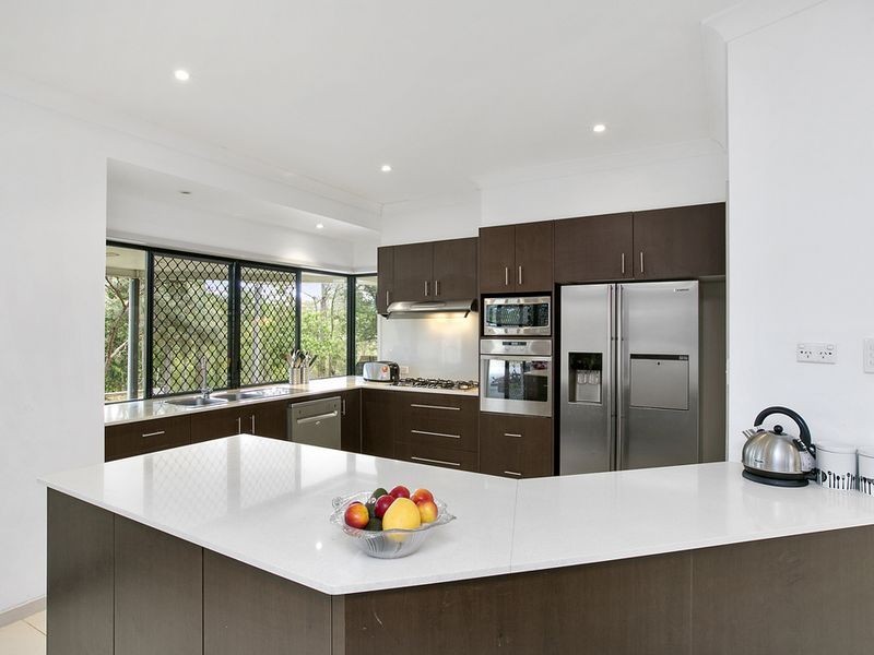 33 Teasdale Drive, Nerang QLD 4211