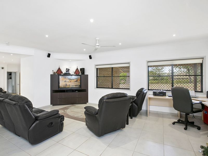 33 Teasdale Drive, Nerang QLD 4211