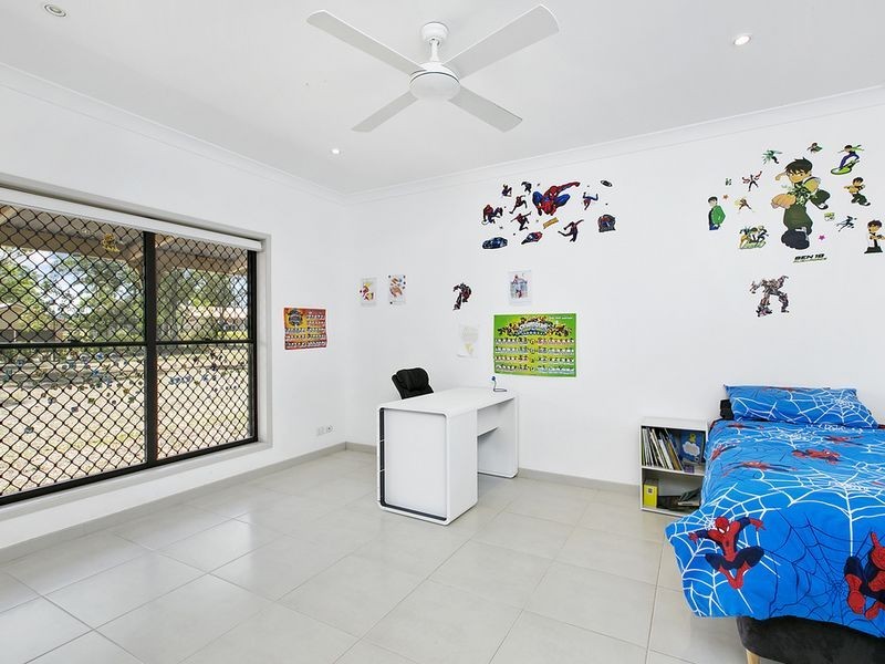 33 Teasdale Drive, Nerang QLD 4211