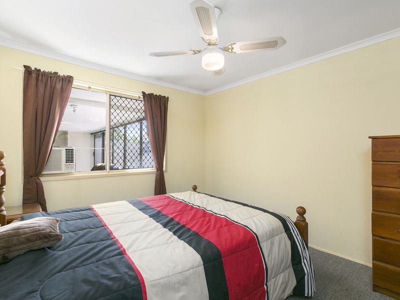 6 Issell Place, Highland Park QLD 4211