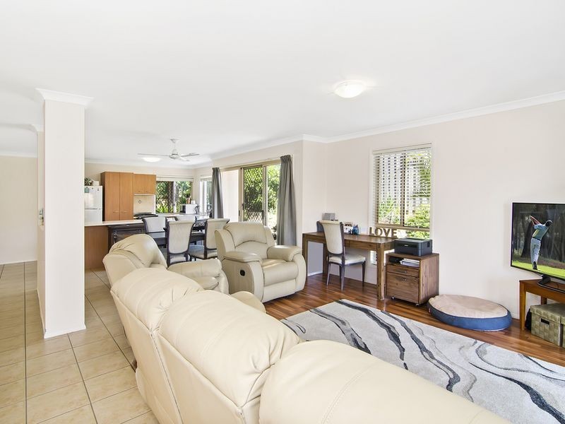 16 Kowhai Place, Nerang QLD 4211
