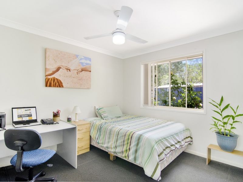 10 Debbie Way, Nerang QLD 4211