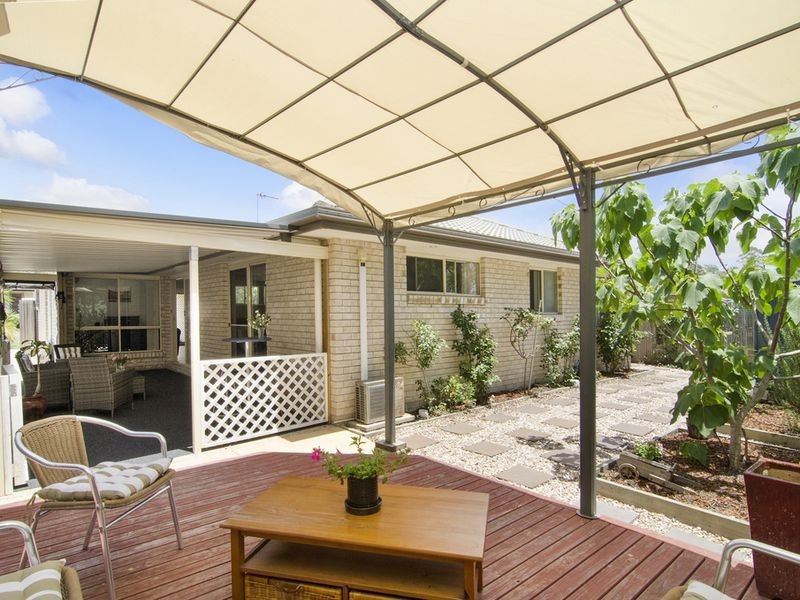 10 Debbie Way, Nerang QLD 4211