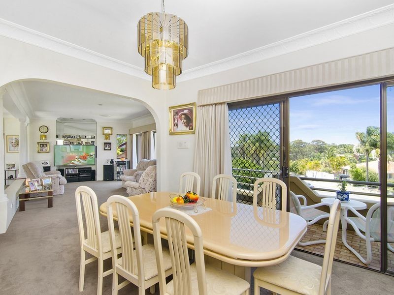 15 Milbong Terrace, Ashmore QLD 4214