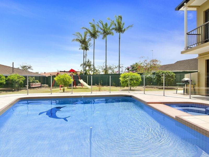 15 Milbong Terrace, Ashmore QLD 4214