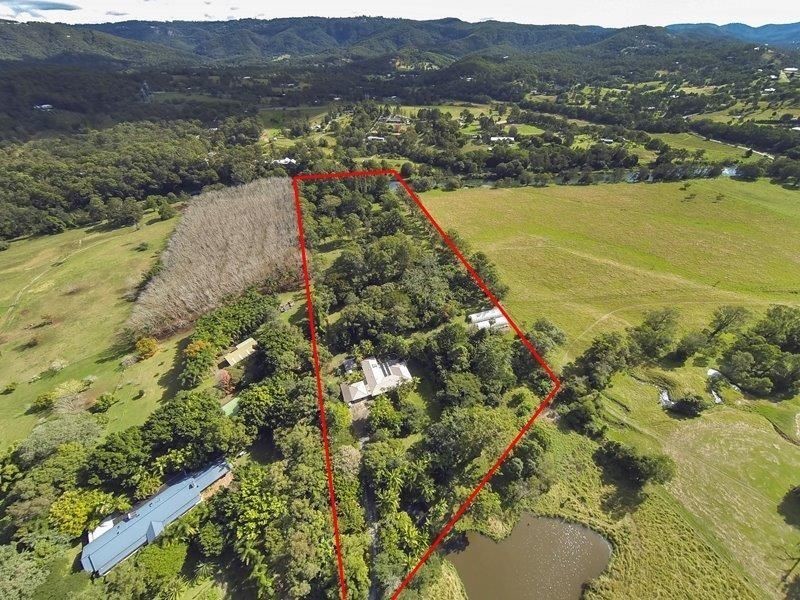 2 Braeside Crescent, Maudsland QLD 4210