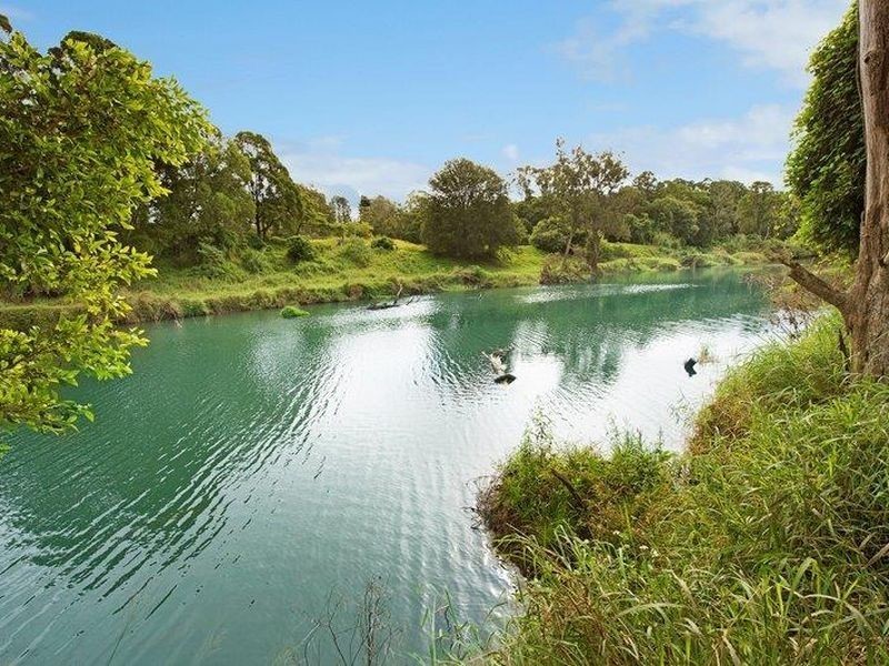 2 Braeside Crescent, Maudsland QLD 4210