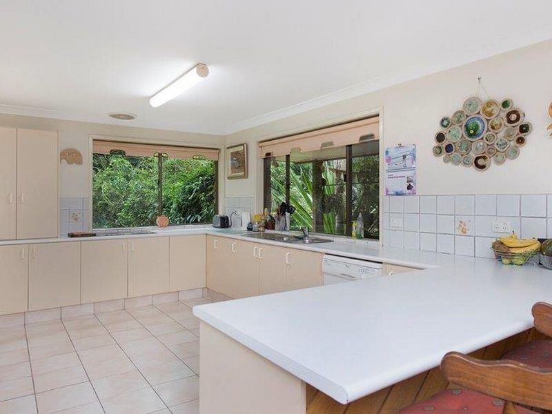 2 Braeside Crescent, Maudsland QLD 4210