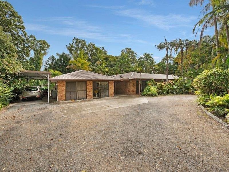 2 Braeside Crescent, Maudsland QLD 4210