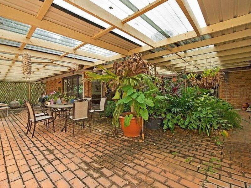 2 Braeside Crescent, Maudsland QLD 4210