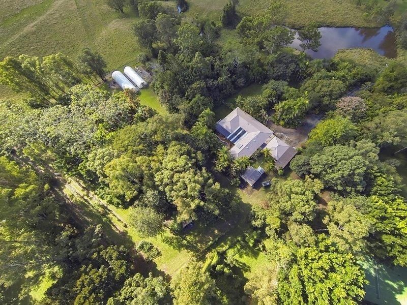 2 Braeside Crescent, Maudsland QLD 4210