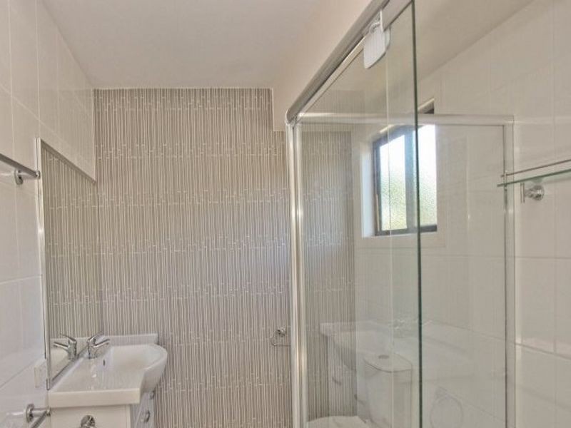 1/24 Alison Road, Carrara QLD 4211