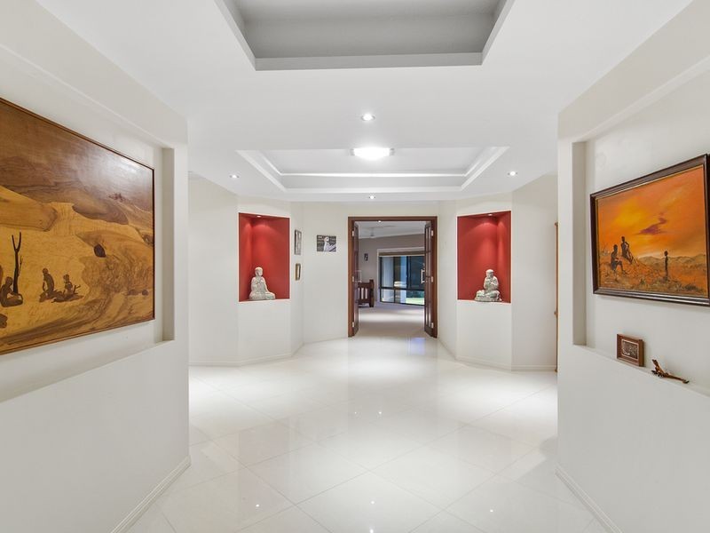 627 Bonogin Road, Bonogin QLD 4213