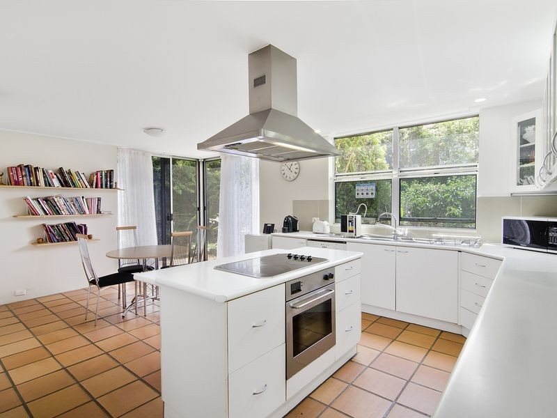 12 North Road, Lower Beechmont QLD 4211