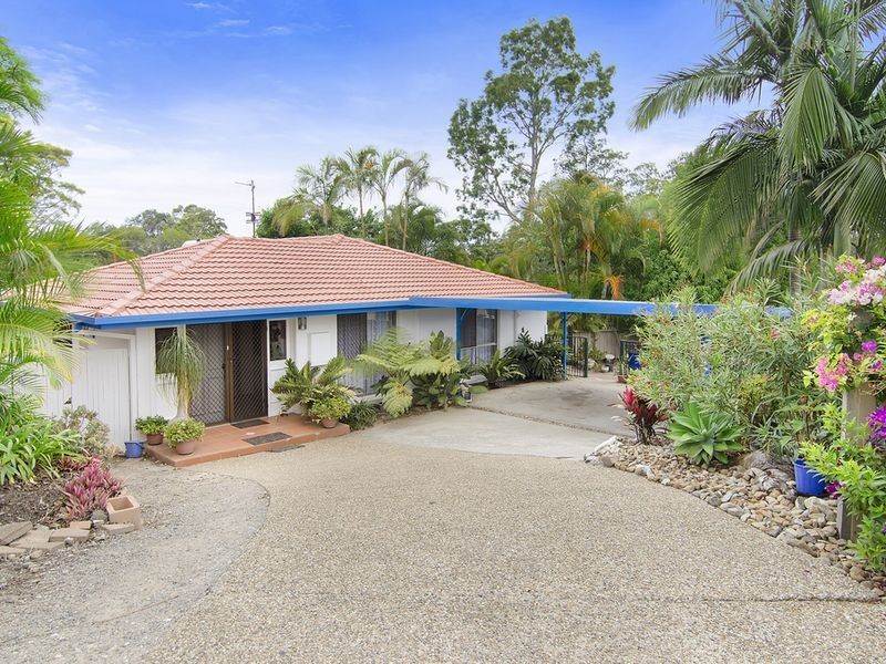 6 Wirraway Place, Worongary QLD 4213