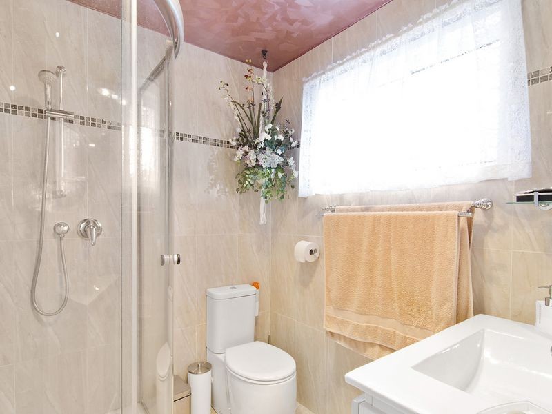 6 Wirraway Place, Worongary QLD 4213