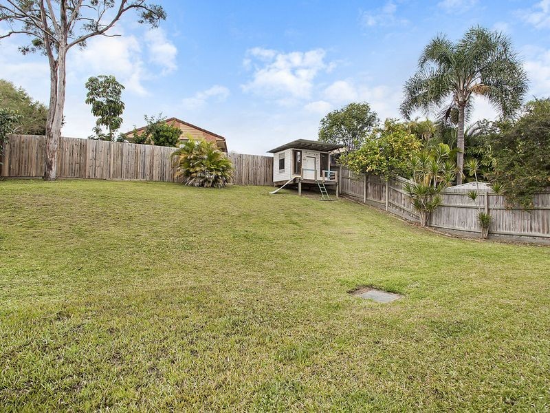 4 Cozens Way, Highland Park QLD 4211