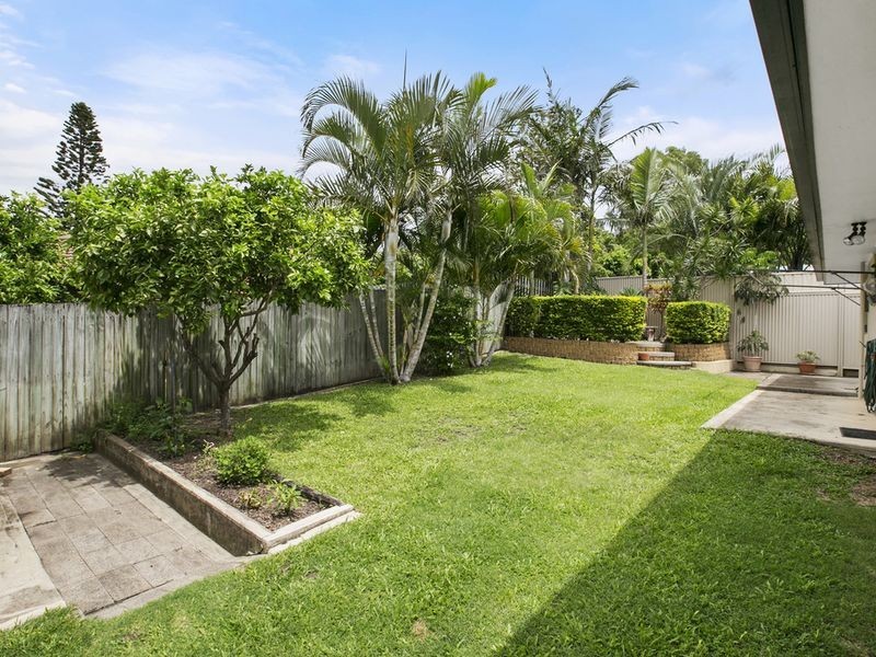80 Pappas Way, Carrara QLD 4211