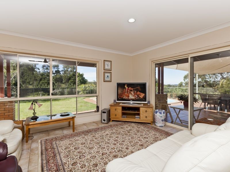 2 Country View Drive, Nerang QLD 4211