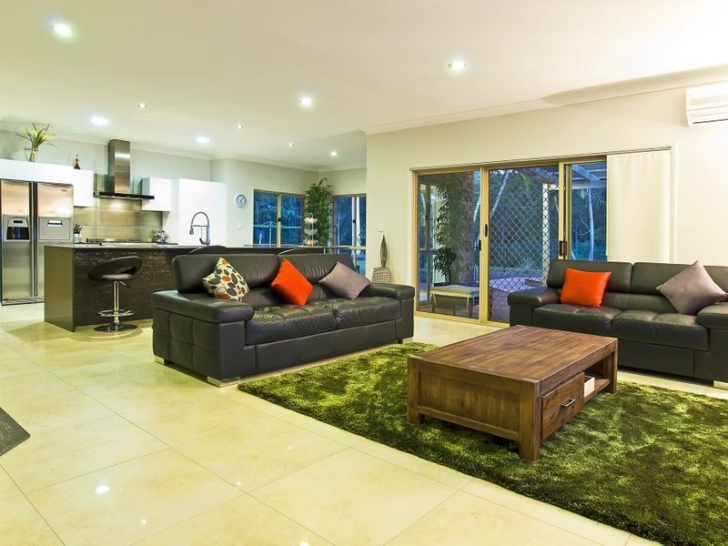 15 Haven Court, Maudsland QLD 4210