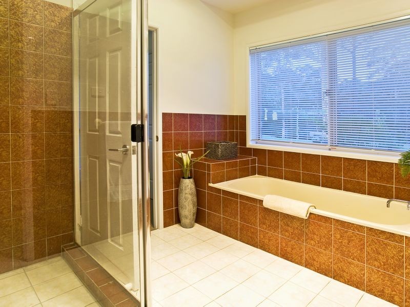 15 Haven Court, Maudsland QLD 4210