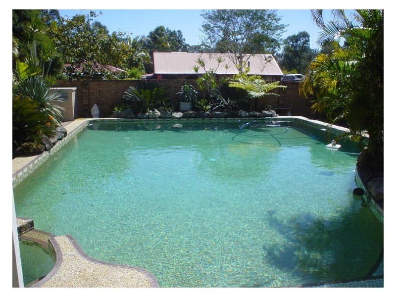 31 Nerang River Drive, Nerang QLD 4211