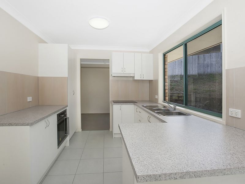 31 Glengarry Close, Highland Park QLD 4211