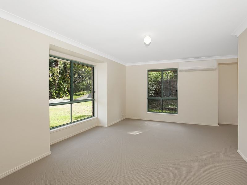31 Glengarry Close, Highland Park QLD 4211