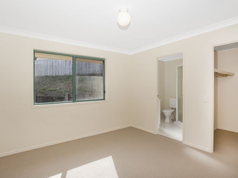 31 Glengarry Close, Highland Park QLD 4211
