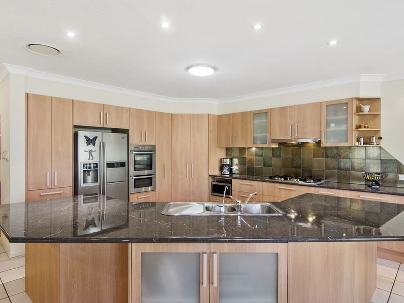 3 Oak Street, Nerang QLD 4211