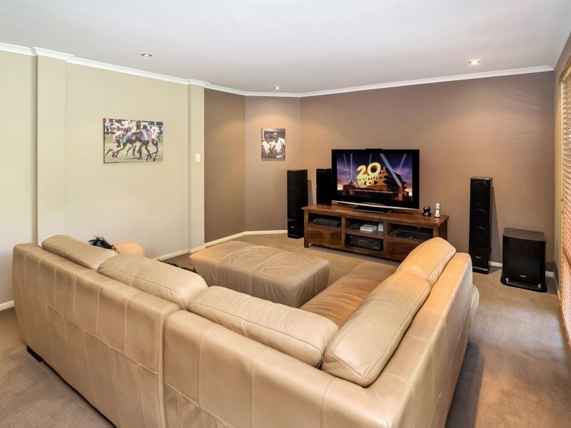 17 Country View Drive, Nerang QLD 4211