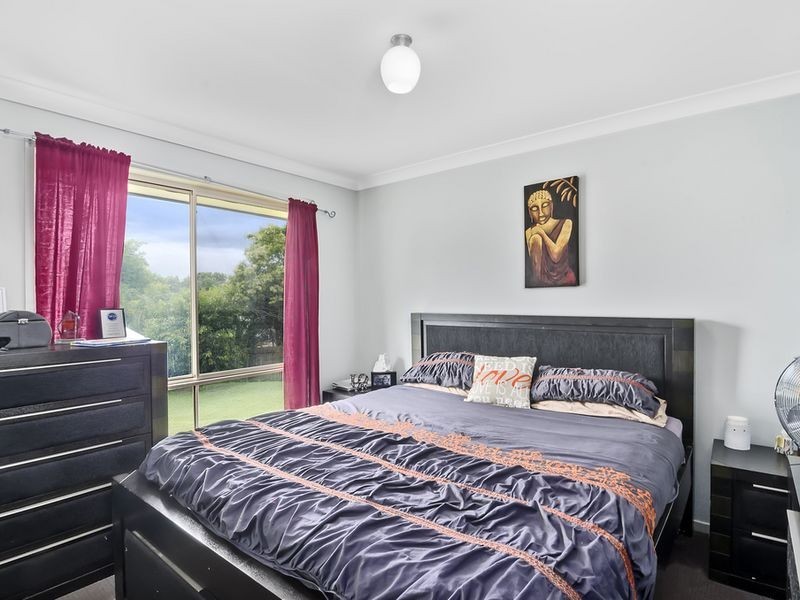 57 Explorers Way, Worongary QLD 4213