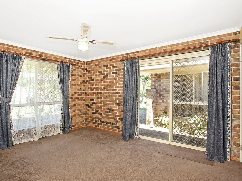 27 Paul Court, Carrara QLD 4211