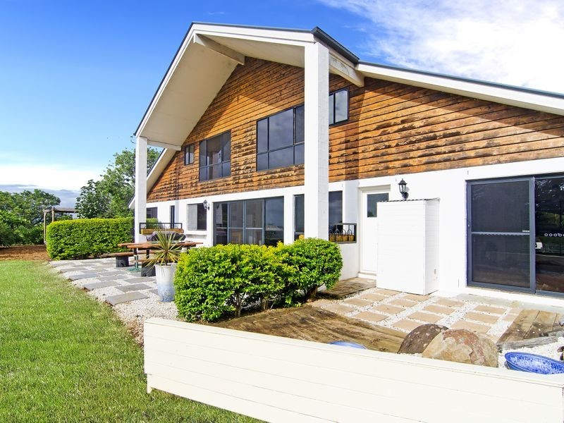 1-3 Wattle Court, Beechmont QLD 4211