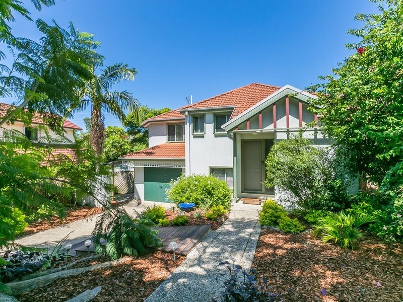 47 Paddington Drive, Carrara QLD 4211