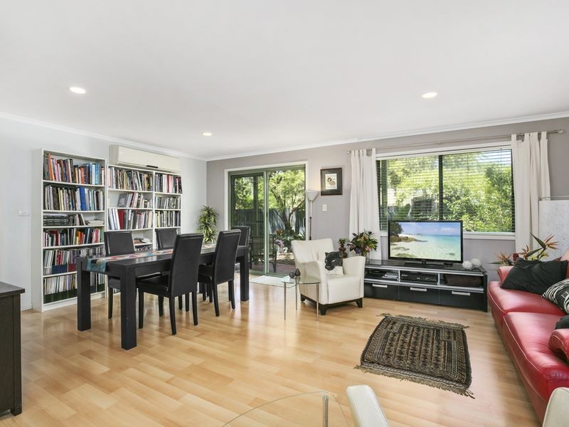 47 Paddington Drive, Carrara QLD 4211