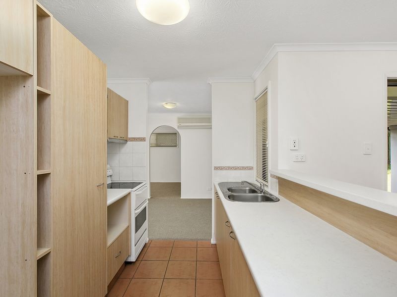 3 Cairngorm Street, Carrara QLD 4211