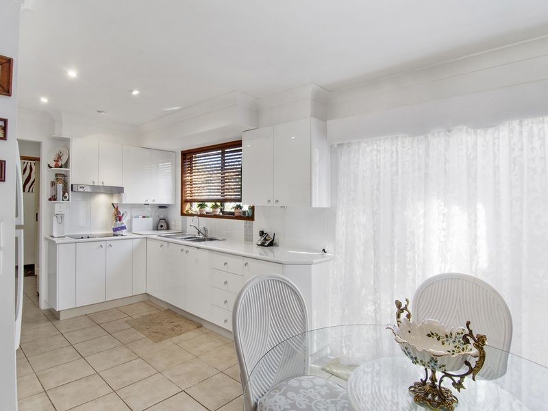 2/3 Martin Street, Nerang QLD 4211