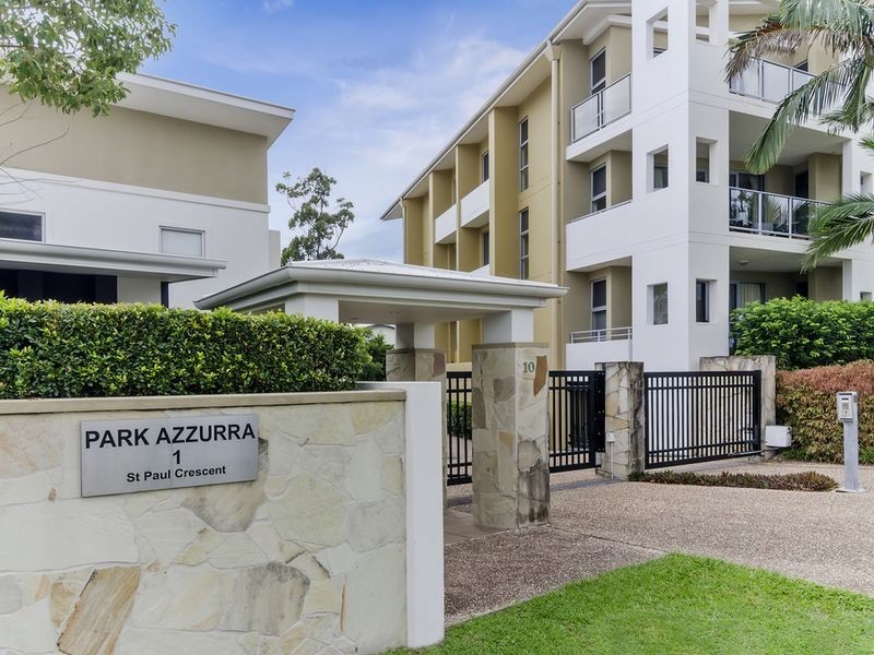 2/10 Valbonne Avenue, Varsity Lakes QLD 4227