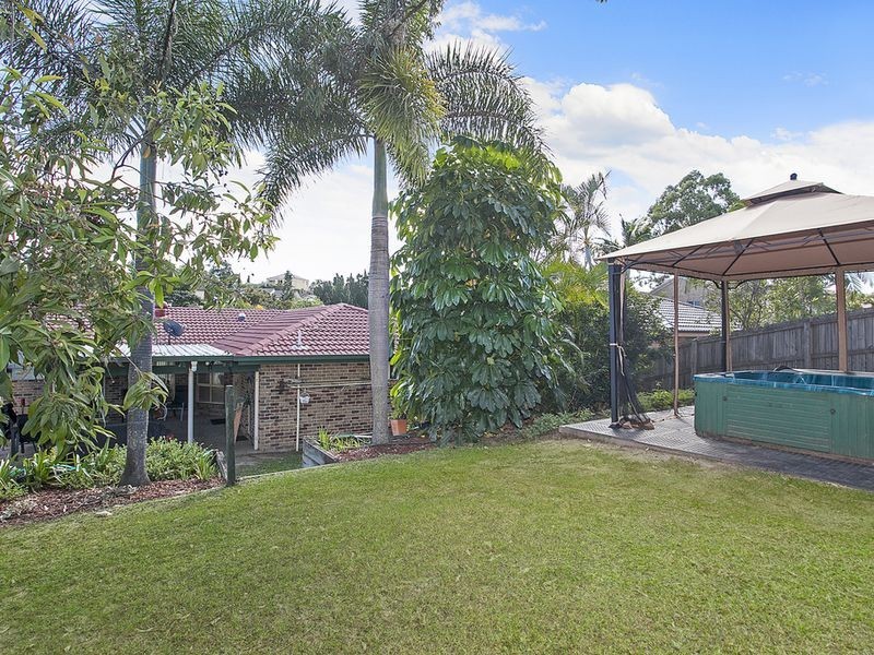 37 Riverpark Drive, Nerang QLD 4211
