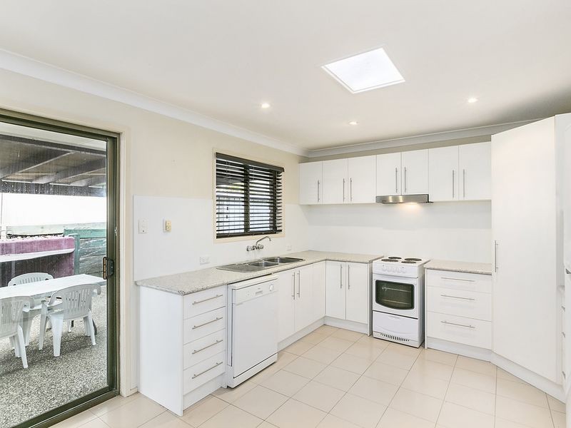 23 Jabiluka Drive, Highland Park QLD 4211