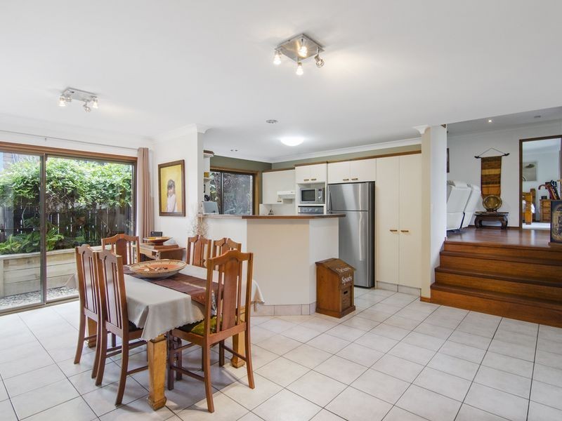11 Westchester Court, Nerang QLD 4211